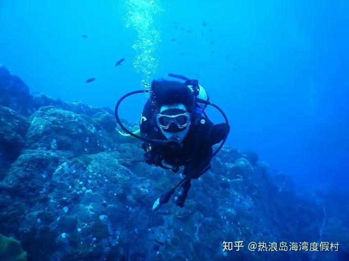 女生怎么涂口红才最好看?-领跑有问必答平台,解答您的困惑